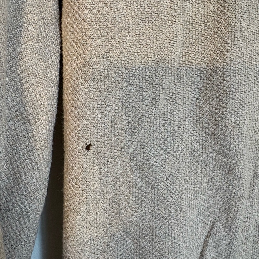 Michael Kors Beige and Gold Hardware Long Sleeve Knit Top Size Medium - Picture 4 of 6